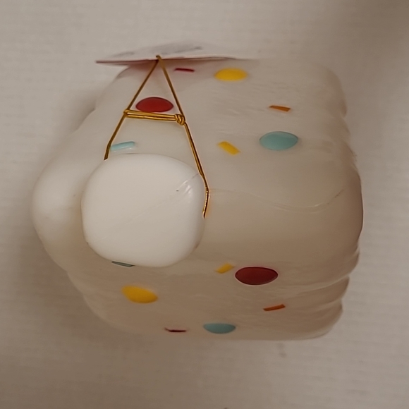 NWT Holiday Time Gingerbread House Blow Mold - Picture 7 of 15